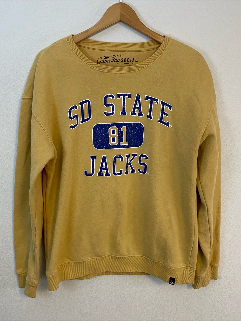 Gameday Social South Dakota State University Jacks Yellow Crewneck Medium